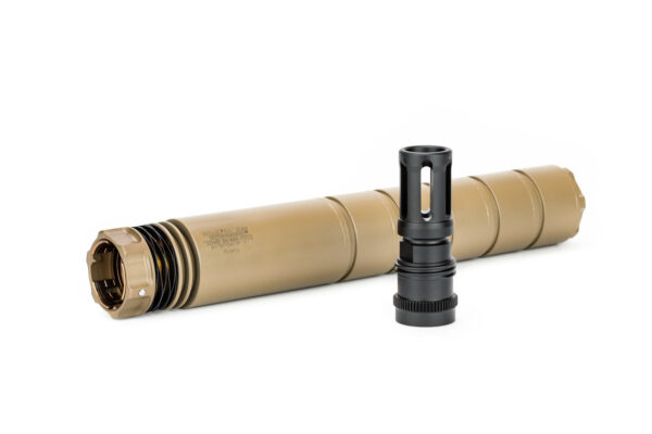 The DUAL-LOK™ 762MMG pictured with included DUAL-LOK™ 762MMG Closed Tine Flash Hider, available in 5/8x24 .30cal